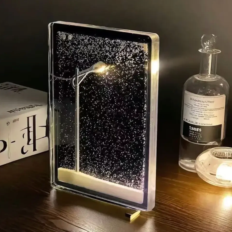 Cozy Snowfall Lamp™