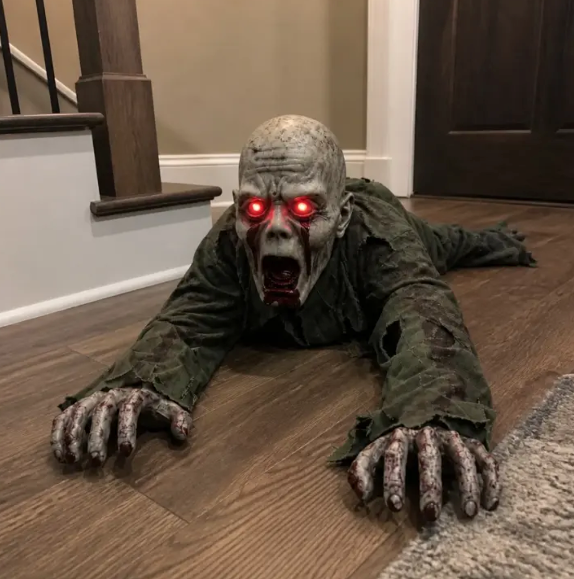 Crawling Zombie Halloween Animatronic
